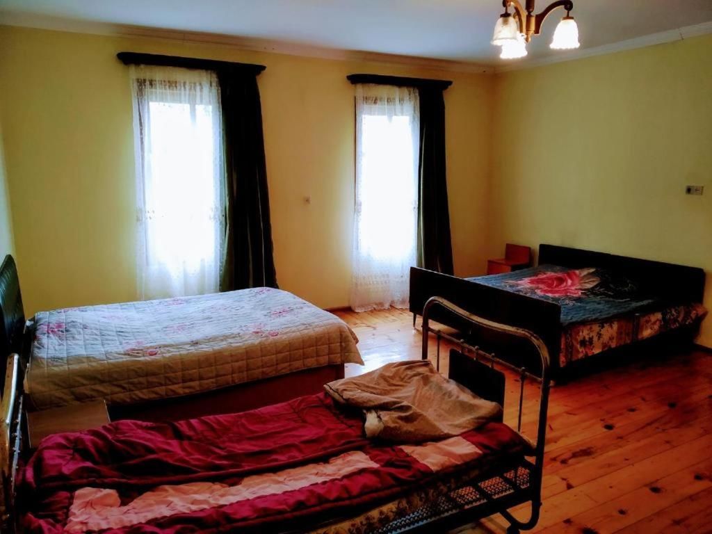 Гостевой дом N1 Guesthouse Lentekhi